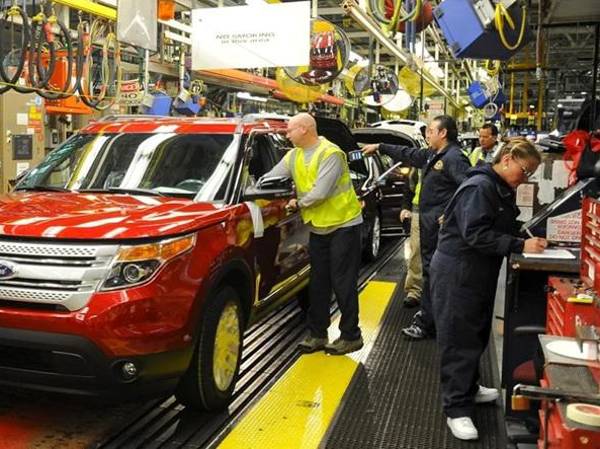 La economía estadounidense crecía a una tasa cercana al 4% en febrero, justo antes de que Estados Unidos e Israel lanzaran su ataque contra Irán. (Foto: EFE)