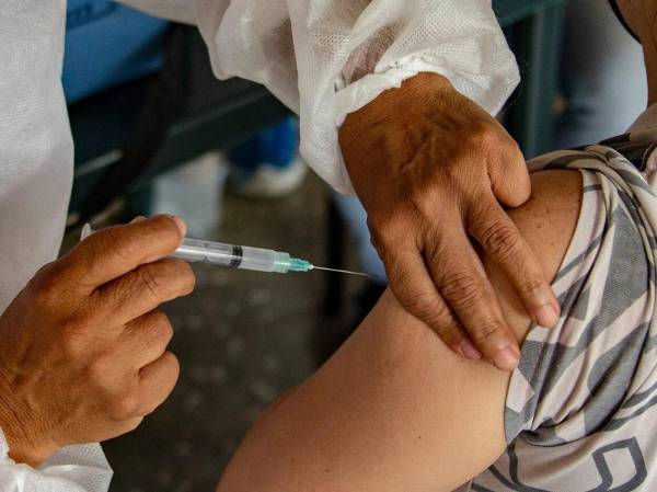 Guatemala: El 42% de la población no cuenta con ninguna dosis contra Covid-19