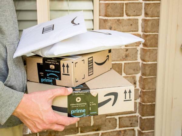 Amazon busca reducir uso de sus características cajas de cartón