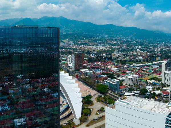 <i>El producto interno bruto (PIB) real habría crecido un 4,6 %, impulsado principalmente por el buen desempeño de las exportaciones de bienes, en particular las generadas en las zonas francas. Foto de iStock</i>