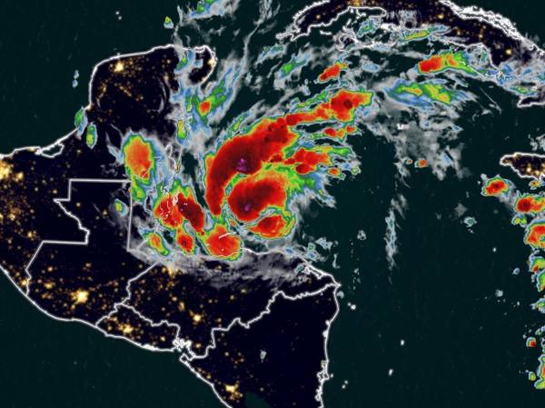 Lisa impacta como huracán categoría 1 en Honduras