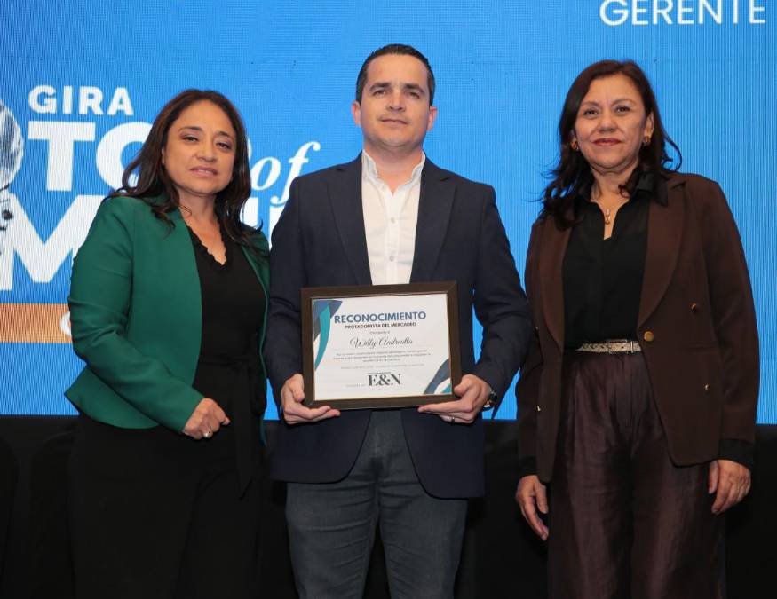 Willy Andreatta, Gerente Mercadeo Claro Guatemala. 