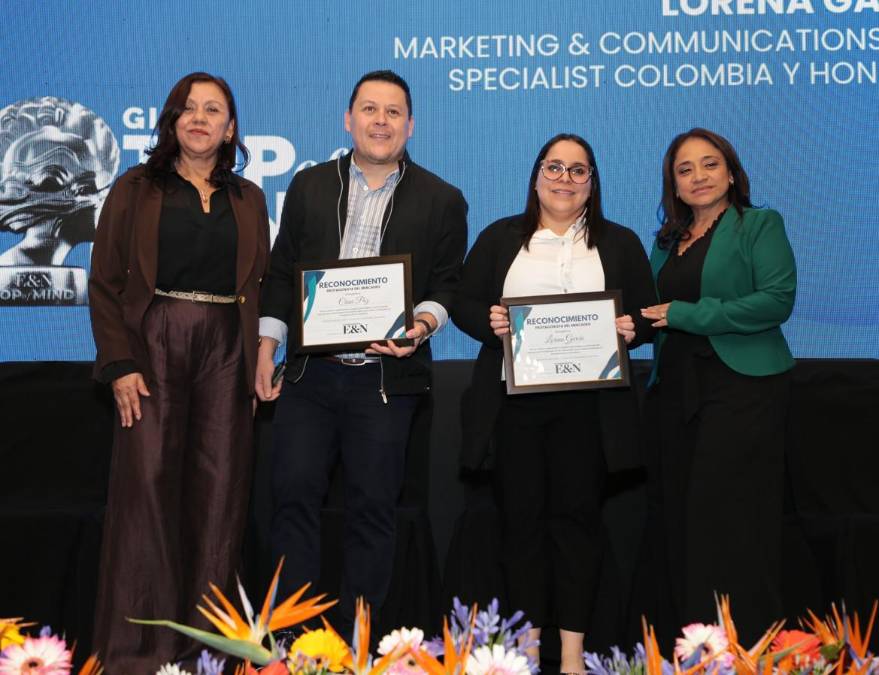 <i>César Paz - Regional Brand &amp; Marketing Fuels Specialist Guatemala y Panamá en Texaco y Lorena García-Marketing &amp; Communications Fuels Specialist Colombia y Honduras Texaco.</i>