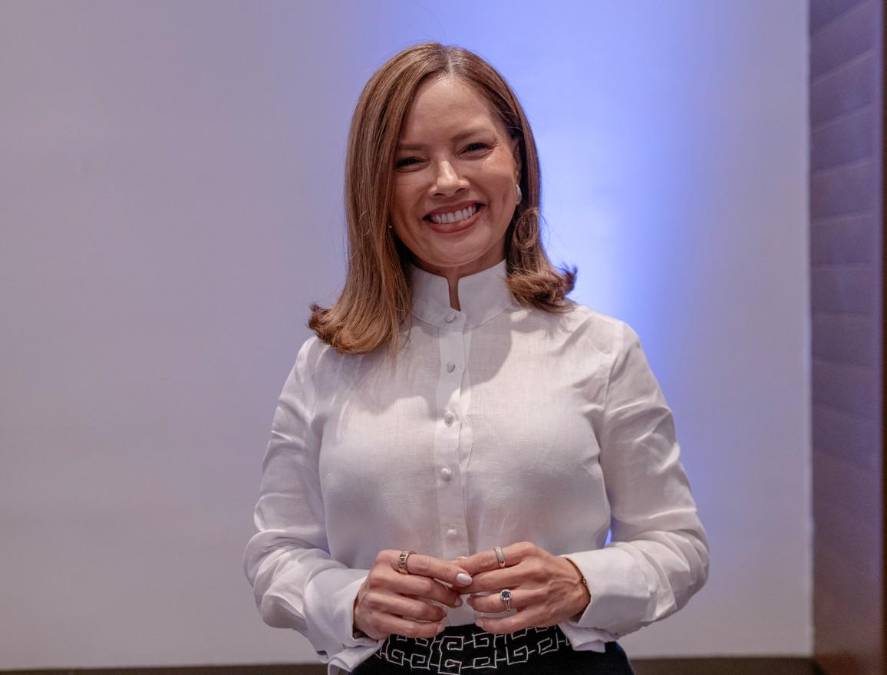 Caso de Éxito TOM: Dos Pinos. Mini Talk: “Pinito: un sabor que vive en la memoria y se reinventa”. Bernardita Cerdas Sanabria, Directora de Mercadeo, Investigación y Desarrollo + Diversificación de Dos Pinos 