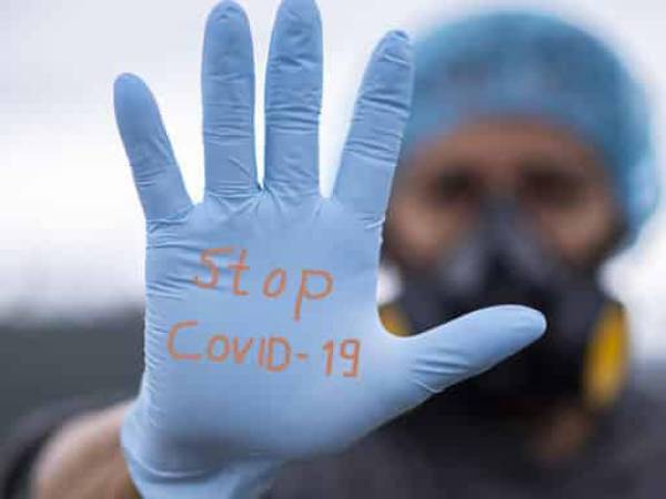 OMS teme brotes locales y aumentos repentinos de COVID-19 y aprueba nuevo fármaco para países de ingresos medios y bajos
