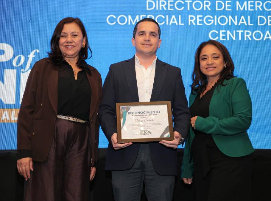 Diego Sibrián, director de Mercadeo y Comercial Regional de Claro Centroamérica
