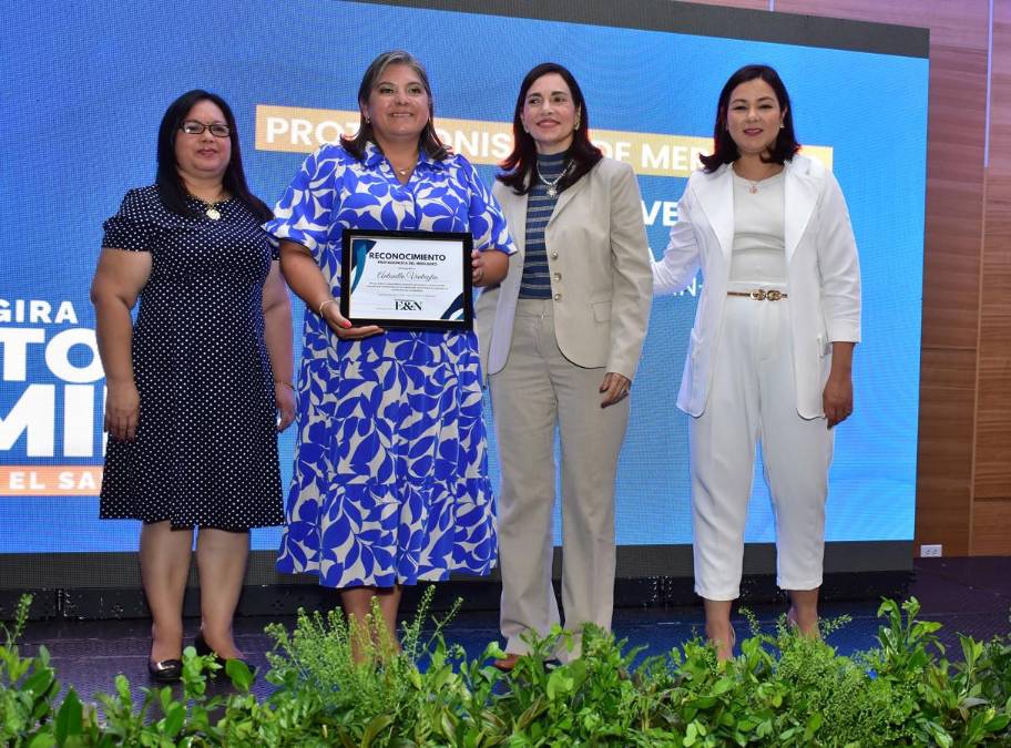 Antonella Ventriglia, Directora Regional de Mercadeo en Sherwin-Williams