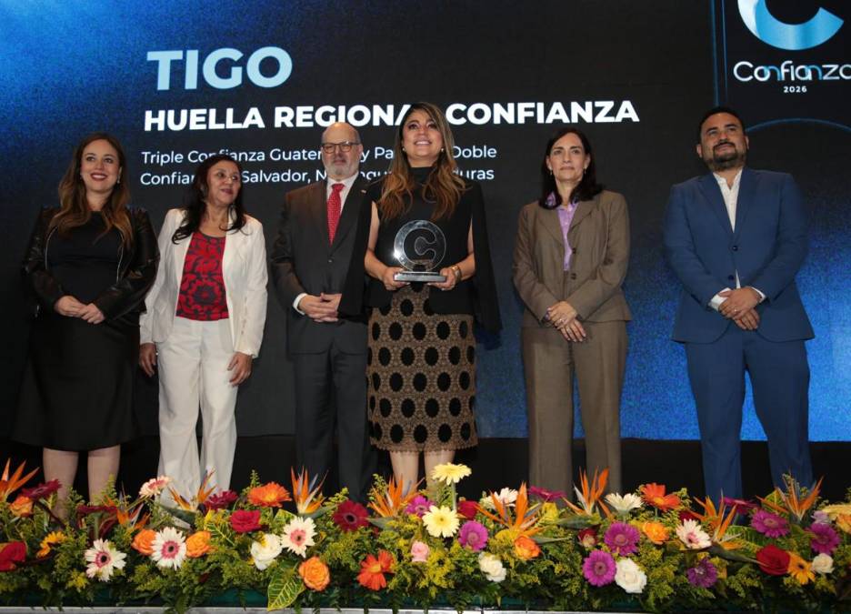 Tigo referente en 5 países. Triple Confianza en Guatemala y Panamá y Doble Confianza en El Salvador, Nicaragua y Honduras. Recibe reconocimiento Jamie Moreno, Directora de Marketing