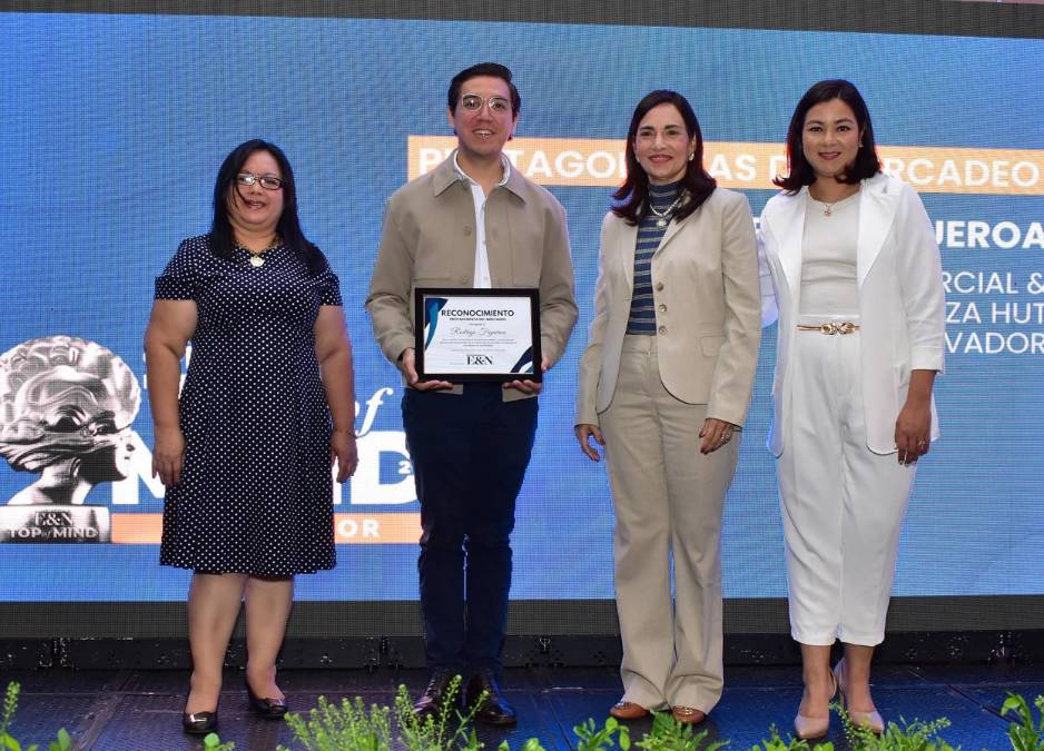 Rodrigo Figueroa, Gerente Comercial &amp; Marketing de Pizza Hut El Salvador.