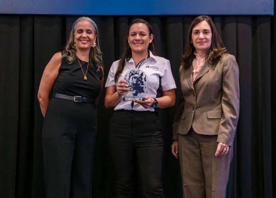 Toyota / Grupo Purdy. #1 en categoría Carros. 