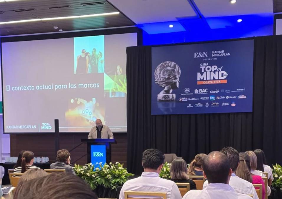 Los resultados TOM para Costa Rica se dieron a conocer en un evento especial en el Centro de Convenciones de Costa Rica. Charla Magistral: “La Nueva Era del Top of Mind: Marcas que Innovan, Conectan y Trascienden”. 