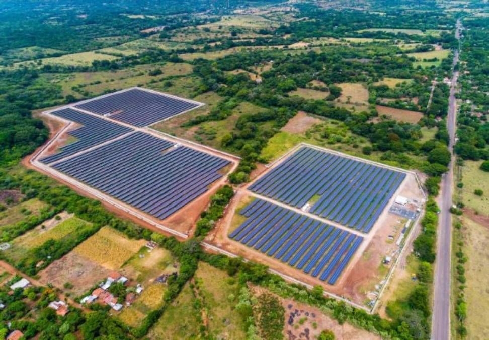 El Salvador: Inicia operaciones el parque fotovoltaico La Unión