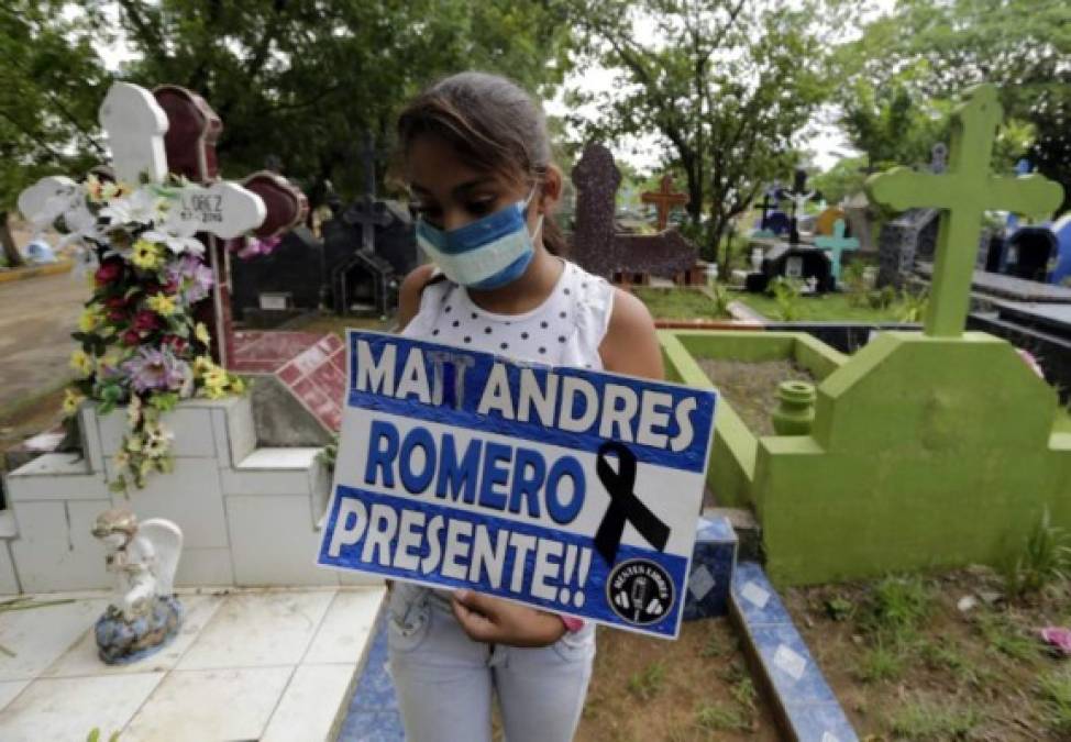 Consternación en último adiós a joven muerto en marcha en Nicaragua