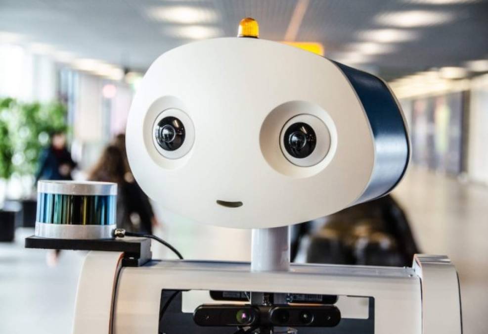 ¿Los robots se apoderarán del empleo en los aeropuertos?