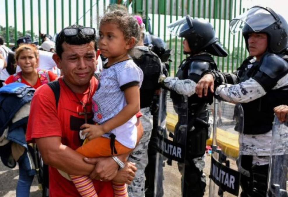 México sella frontera con Guatemala por avance de Caravana Migrante