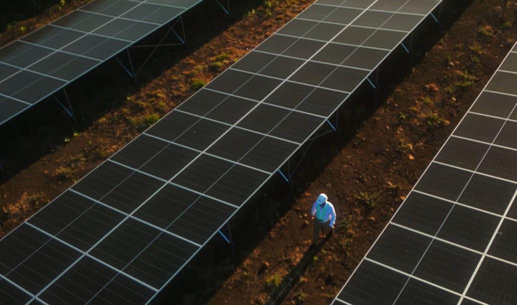 Instalan una granja solar en paradisíaca isla del Golfo de Fonseca