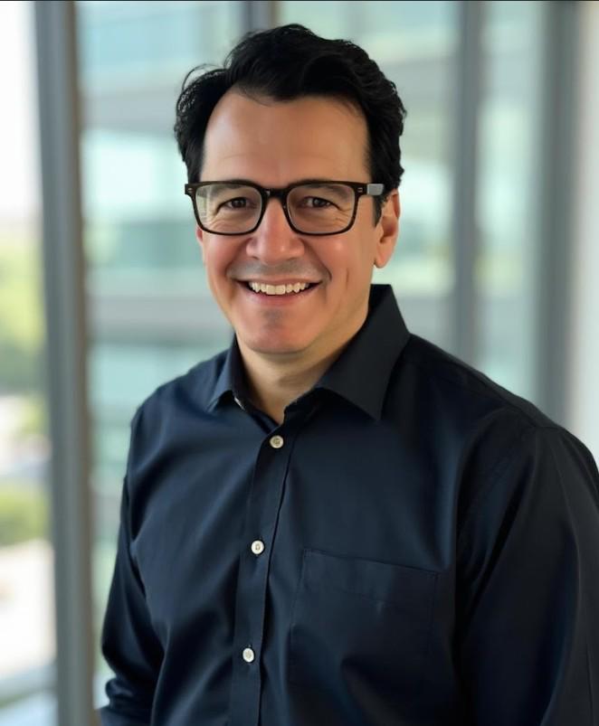 <i>El autor es fundador de COGx, una organización de investigación y desarrollo en el área de ciencias cognitivas aplicadas dedicada a democratizar acceso a la ciencia del aprendizaje para modernizar la educación. COGx ha sido reconocida como la organización líder a nivel mundial y pionera en ofrecer la traducción de la ciencia del aprendizaje más comprensiva y rigorosa del mundo. FOTO Cortesía</i>