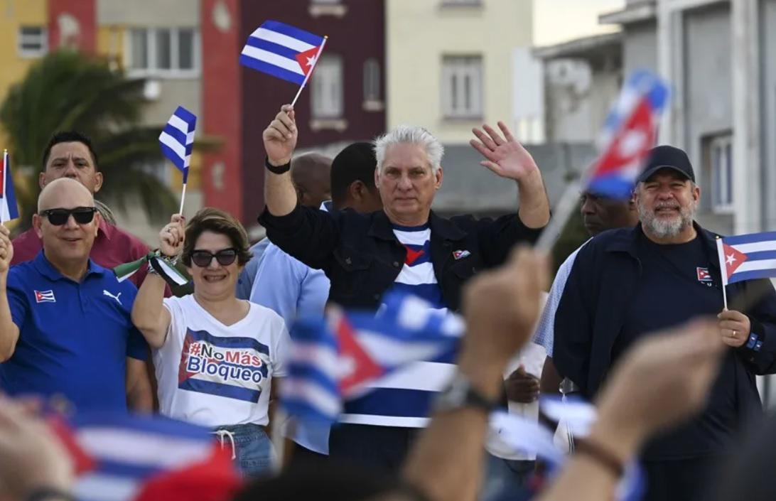 Sin el apoyo de Venezuela y México en la provisión de energéticos, el gobierno de Díaz Canel tiene pocas probabilidades de subsistencia. (Foto: EFE)