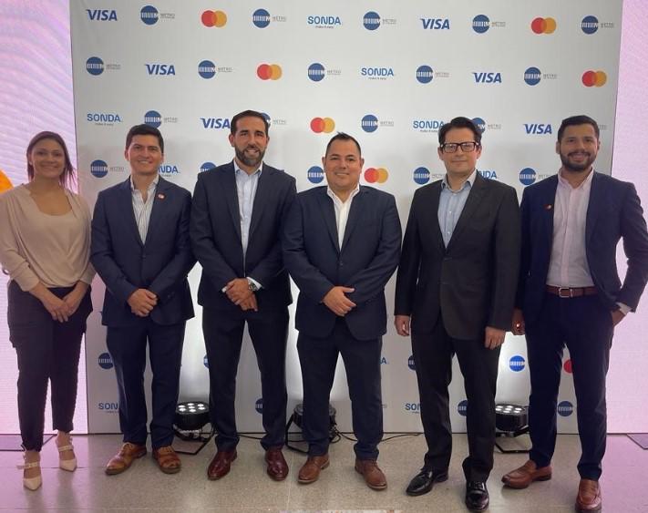 Metro de Panamá, SONDA y Mastercard habilitan pago sin contacto