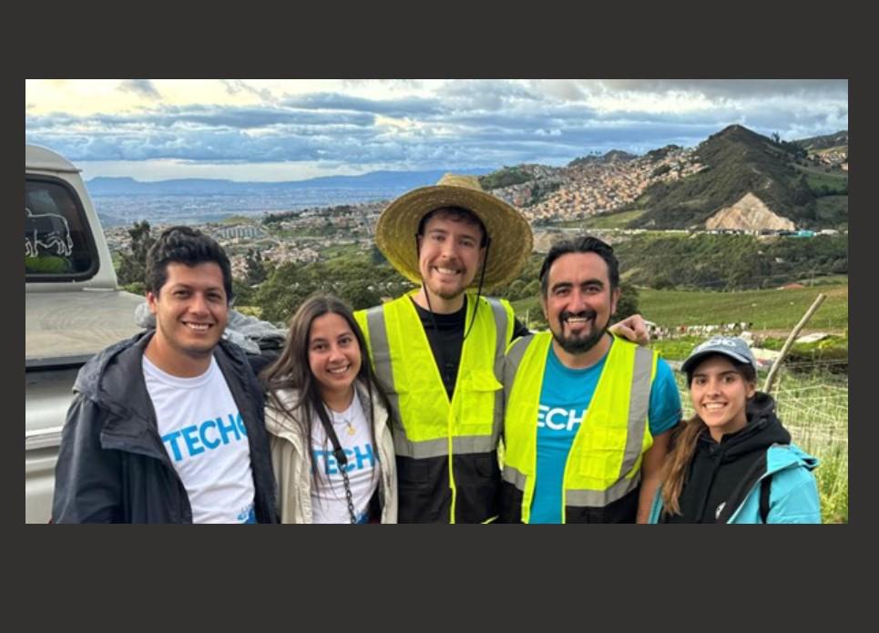 <i>El reconocido youtuber Mr. Beast trabajó de la mano de TECHO durante 6 semanas para poder construir 100 viviendas de emergencia en 4 países de la región. Familias de El Salvador, Colombia, Argentina y México fueron las beneficiadas por esta gran labor. FOTO TECHO.</i> <i>El reconocido youtuber Mr. Beast trabajó de la mano de TECHO durante 6 semanas para poder construir 100 viviendas de emergencia en 4 países de la región. Familias de El Salvador, Colombia, Argentina y México fueron las beneficiadas por esta gran labor. FOTO TECHO.</i>