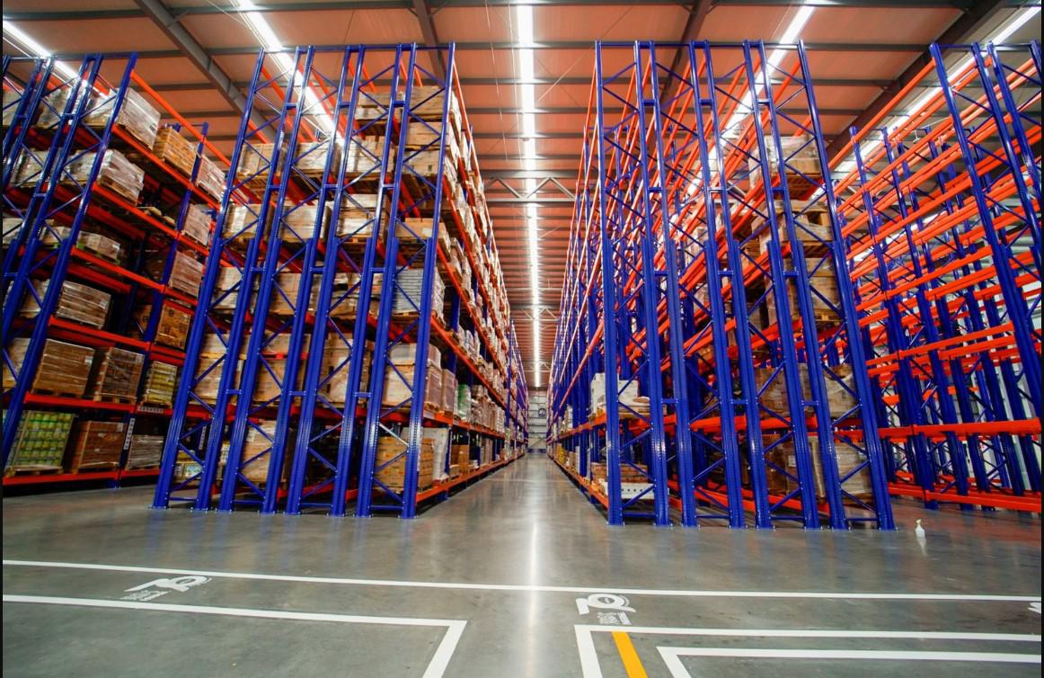 Nestlé invierte US$10 millones en nuevo Centro de Distribución en El Salvador Nestlé invierte US$10 millones en nuevo Centro de Distribución en El Salvador