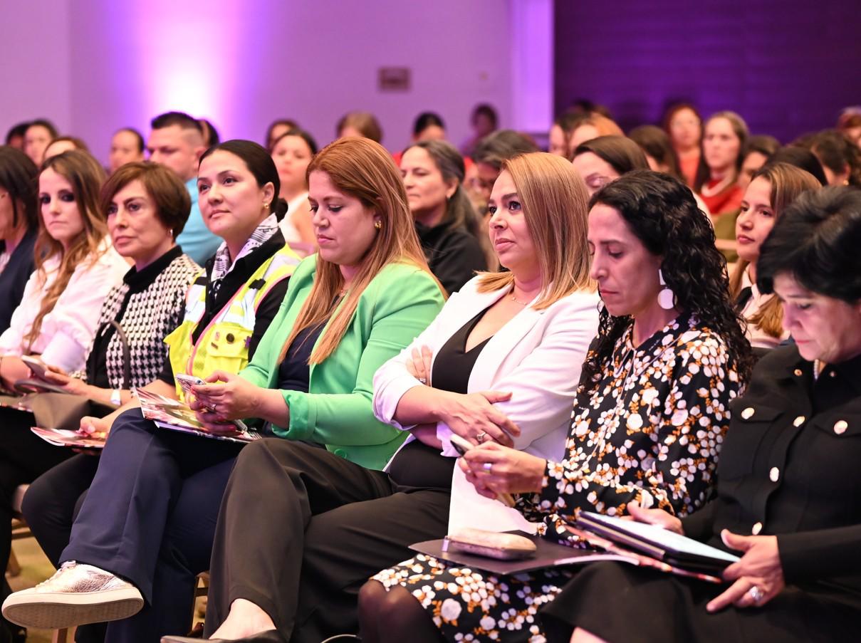 Mujeres Desafiantes de Centroamérica: Costa Rica, epicentro del liderazgo femenino regional