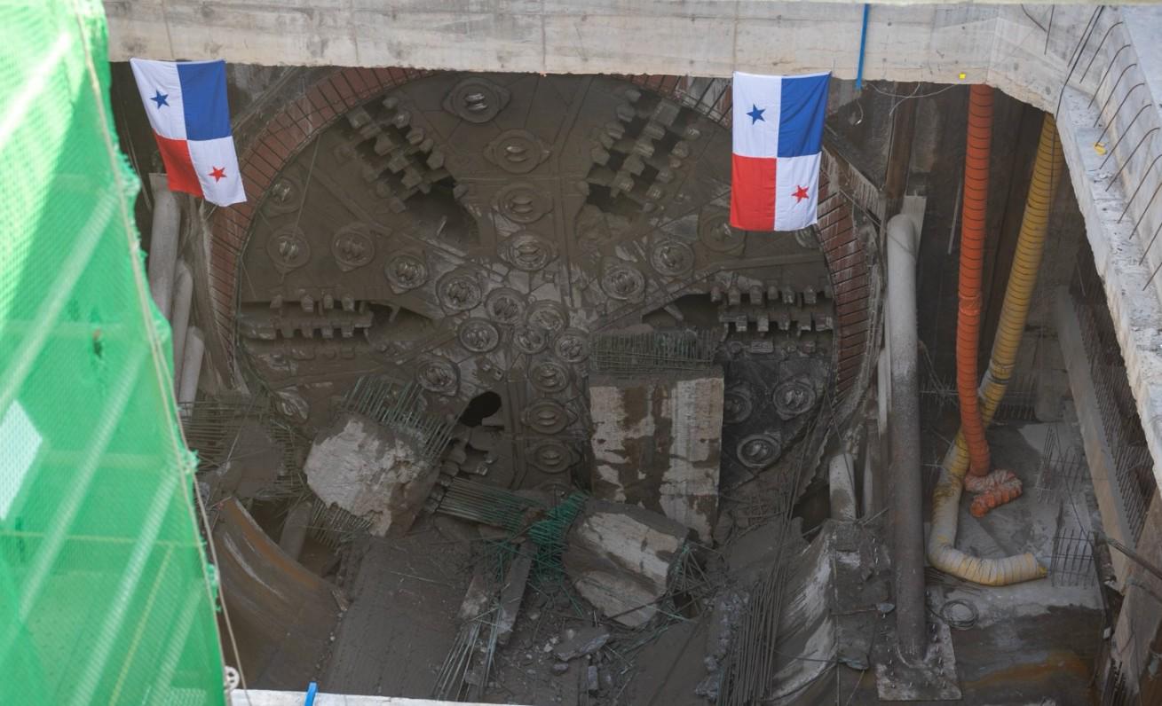 Tuneladora Panamá finaliza primer túnel bajo el Canal para la Línea 3 del Metro