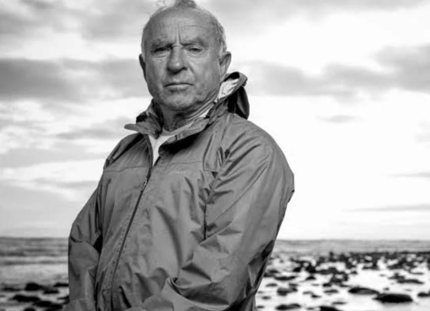 <i>Yvon Chouinard, el emprendedor rebelde que donó su patrimonio de US$3.000 para combatir la crisis climática.</i>